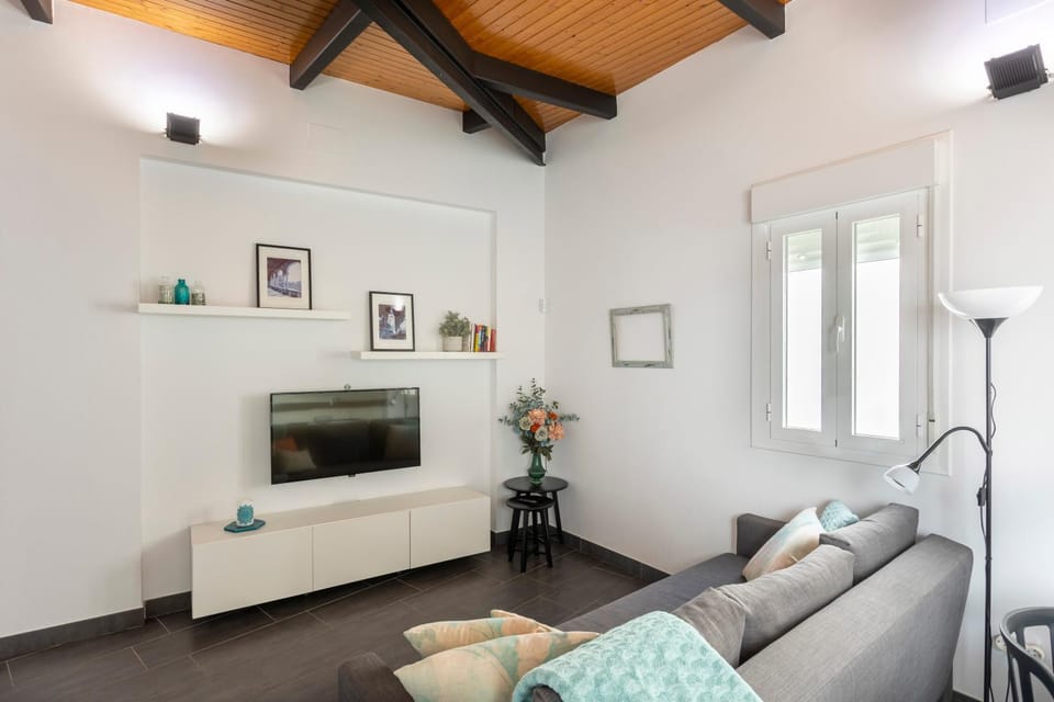 TV and multimedia, Living room, Seating area