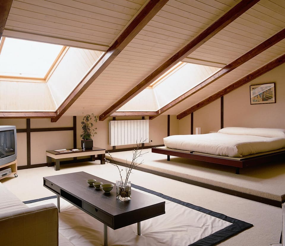 Bed, Photo of the whole room