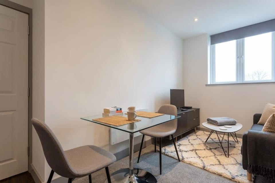 Fantastic 1 Bedroom Apartment Leeds Apartment in Leeds