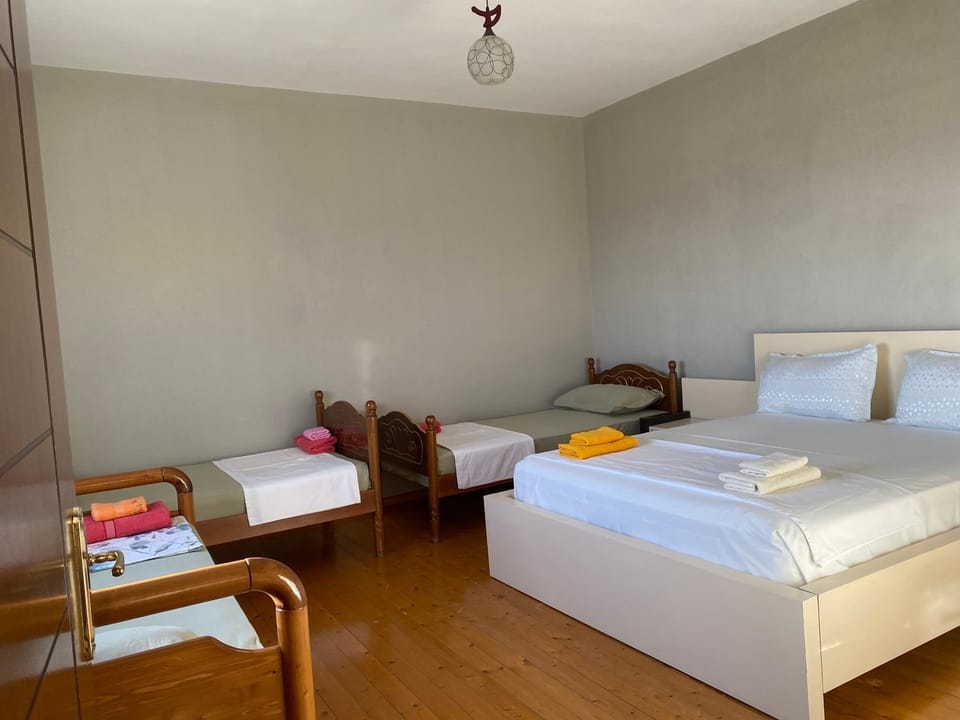 Meti Guest House Bed and Breakfast in Tirana County, Albania