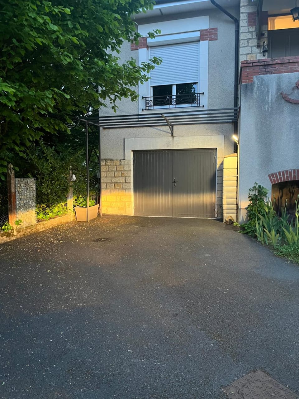 Property building, Parking