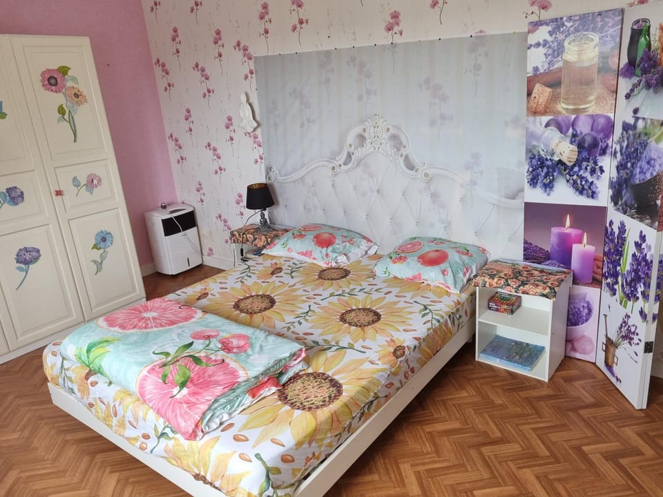 Yassmine Vacation rental in Hauts-de-France