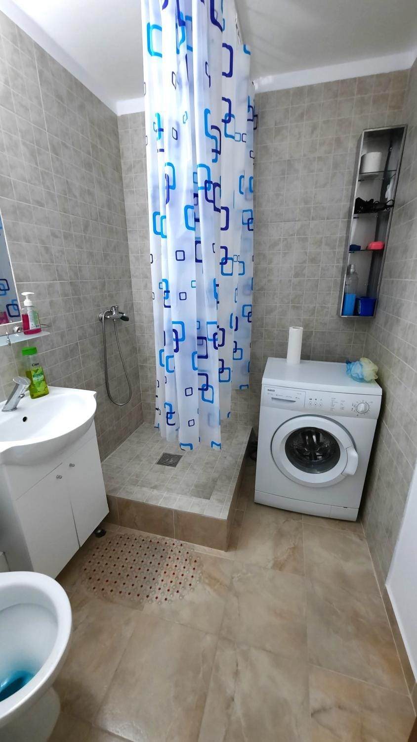Shower, Bathroom, washing machine
