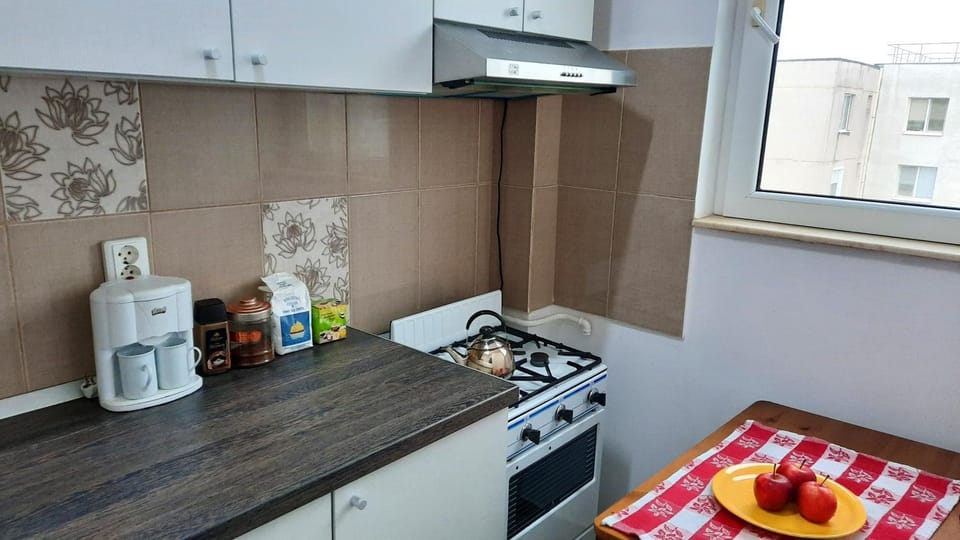Coffee/tea facilities, Food, pet friendly