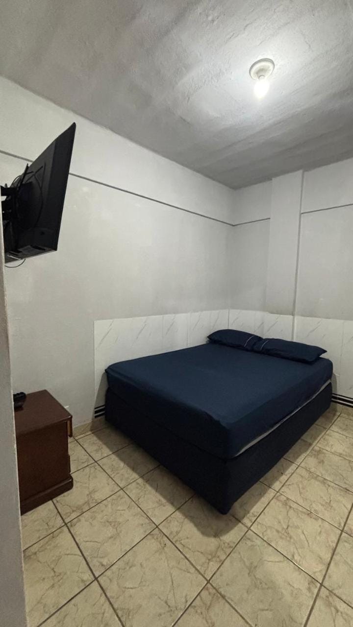 Ótimo Quarto e Sala mobiliado em itapoa. Apartment in Vila Velha