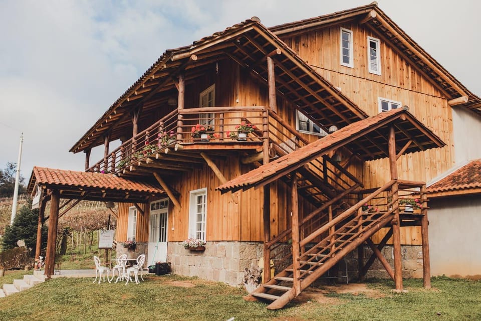 Property building, Internal: Not applicable to any particular room