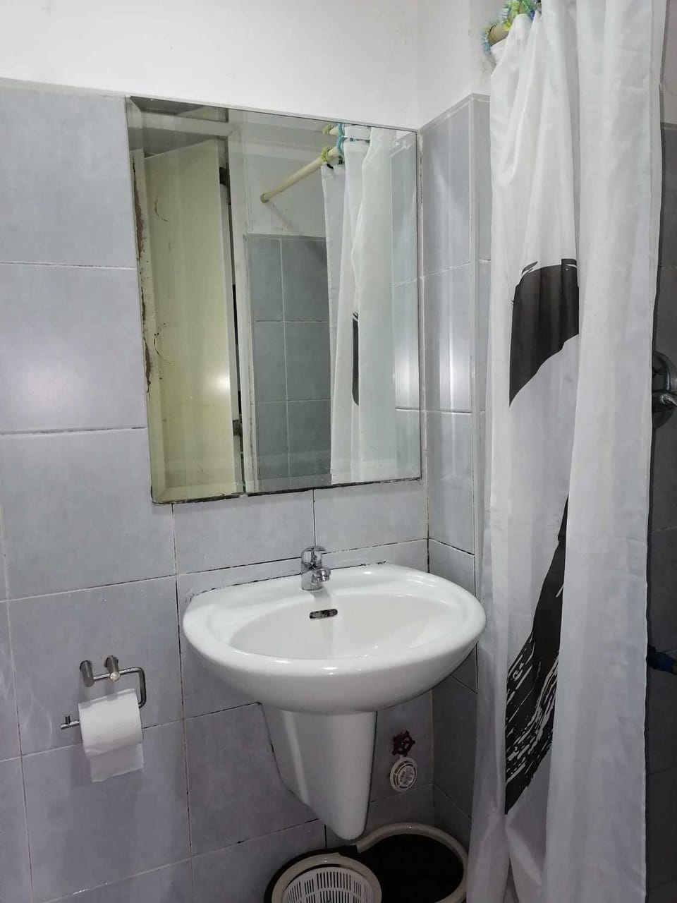 3 Sleeping Beds Staycation Infront of Moa, Arena, Smx, Ikea, Sea Residences Tower A, Near Dfa Macapagal, Ayala Mall, World Trade, Naia123 Apartment in Pasay