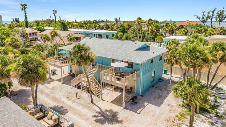 Blissful Beach Retreat B House in Manasota Key