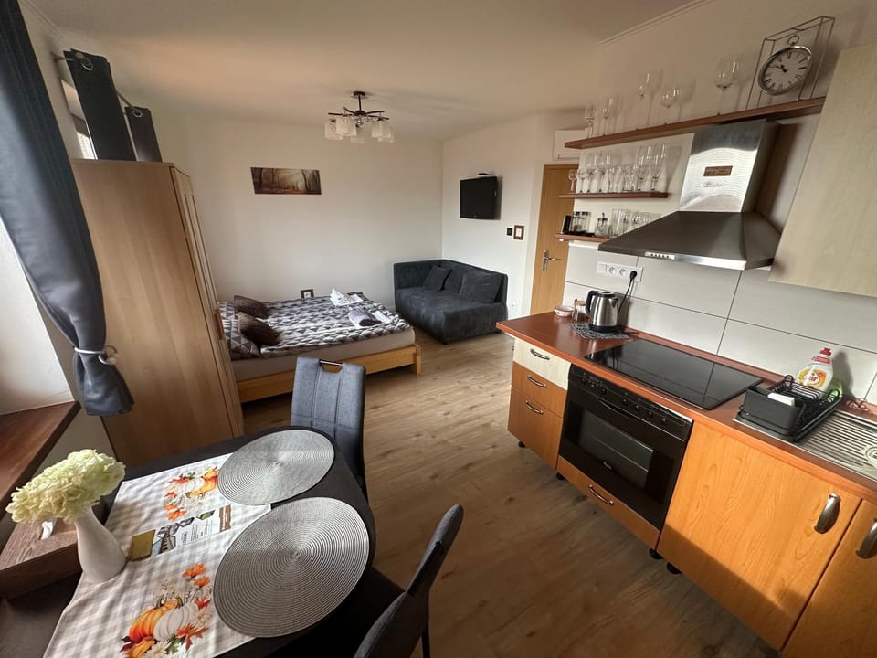 Kitchen or kitchenette, Living room, Seating area