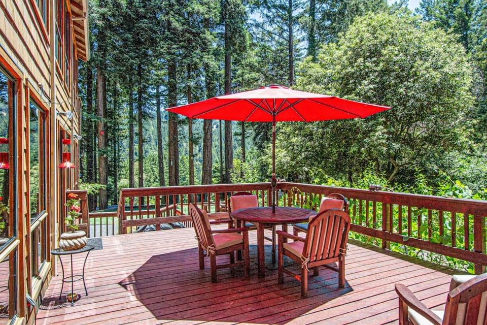 Sunrise Mountain Retreat House in Russian River