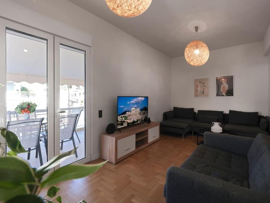 TV and multimedia, Living room, Seating area