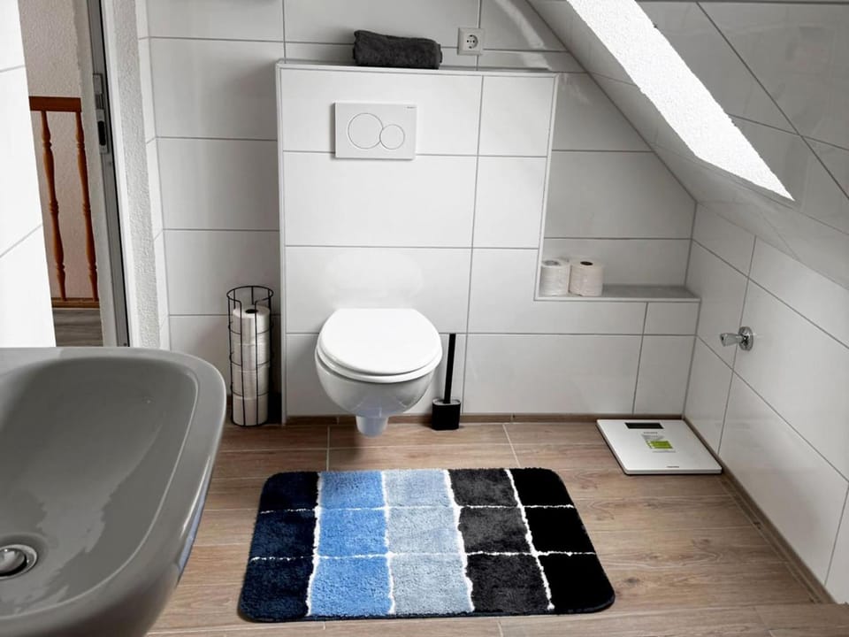 Toilet, Bathroom
