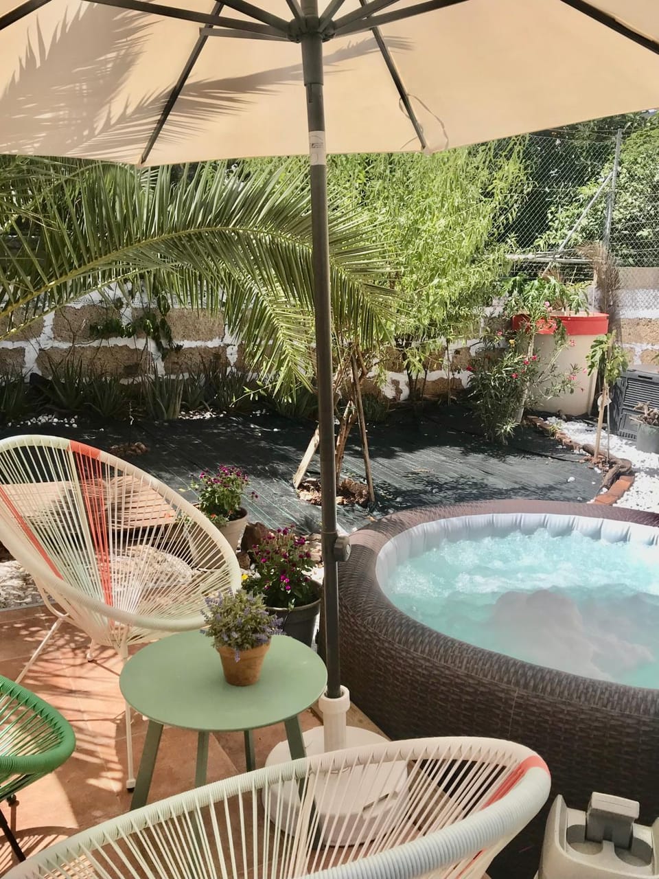 Patio, Garden, Hot Tub, Garden view, sunbed