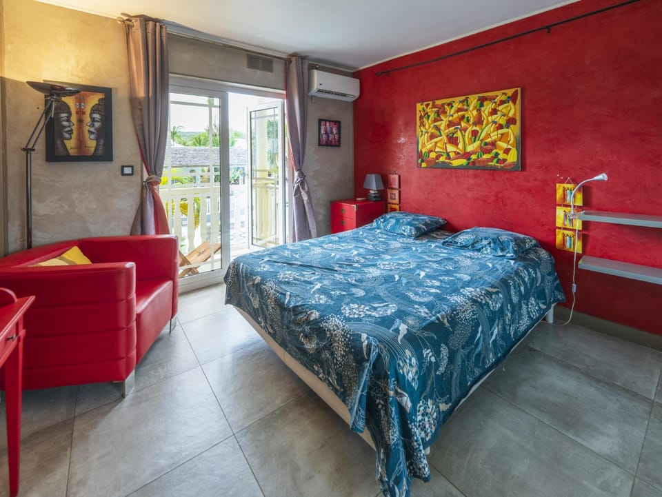 Bed, Balcony/Terrace, Photo of the whole room, Bedroom, air conditioner