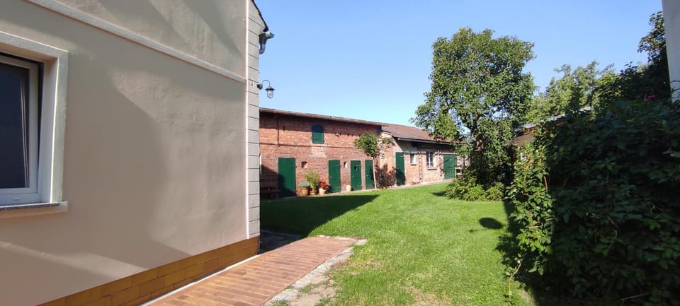 Garden, Garden view