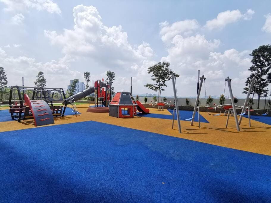 4 Traders Garden 1 Bedroom Pool View Netflix WiFi Apartment in Negeri Sembilan, Malaysia