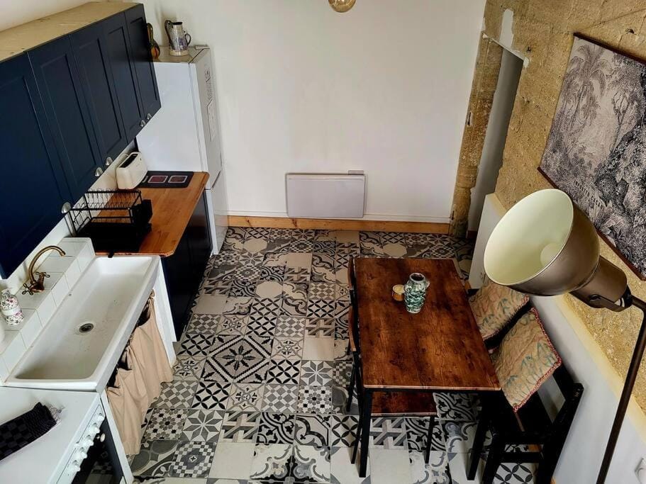 T2 Duplex "Chez Évelyne" Apartment in Provence