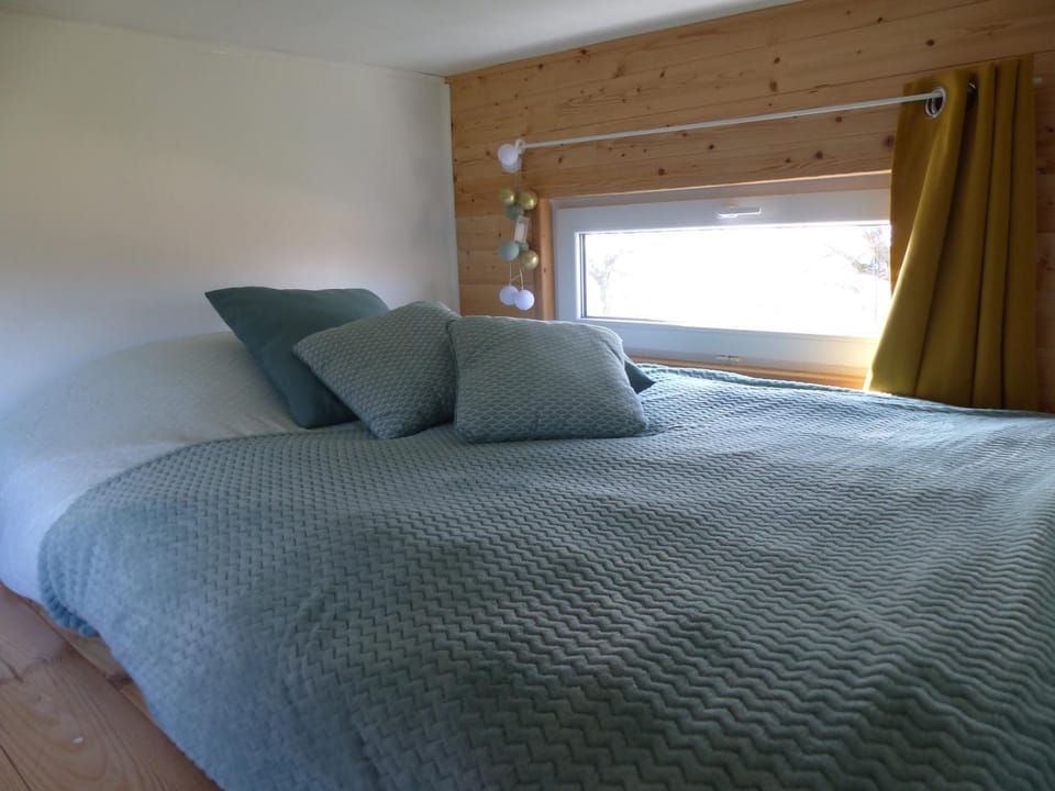 Mon ptit nid house Tiny house Apartment in Auvergne-Rhône-Alpes