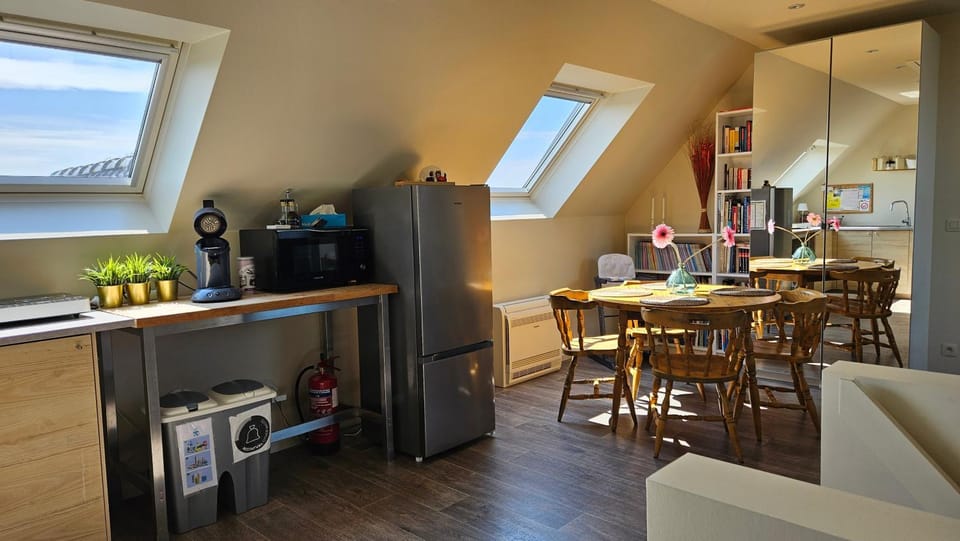 Coffee/tea facilities, Kitchen or kitchenette, kitchen