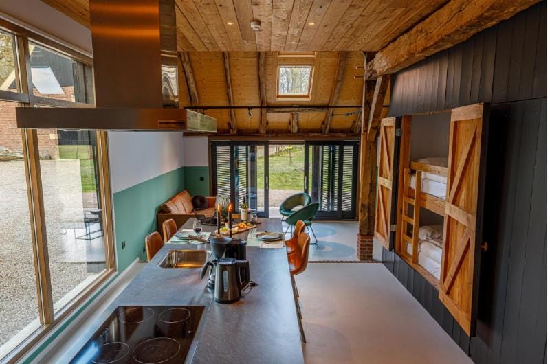 OP10 Logeren op 't Land Nature lodge in Overijssel (province)