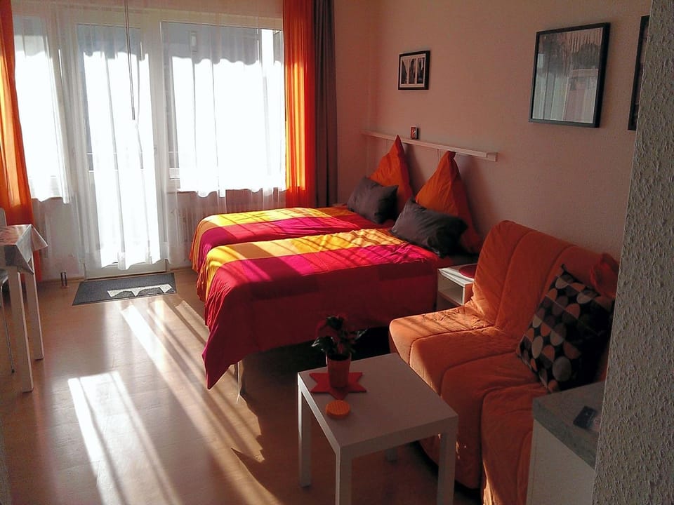 Property building, Living room, Bedroom