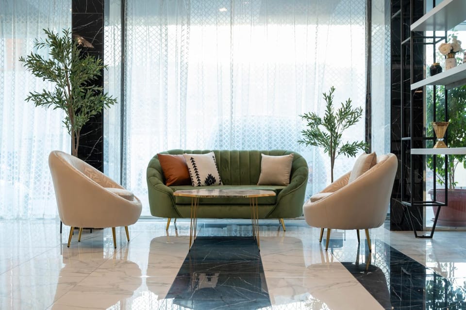 Lobby or reception, Internal: Not applicable to any particular room
