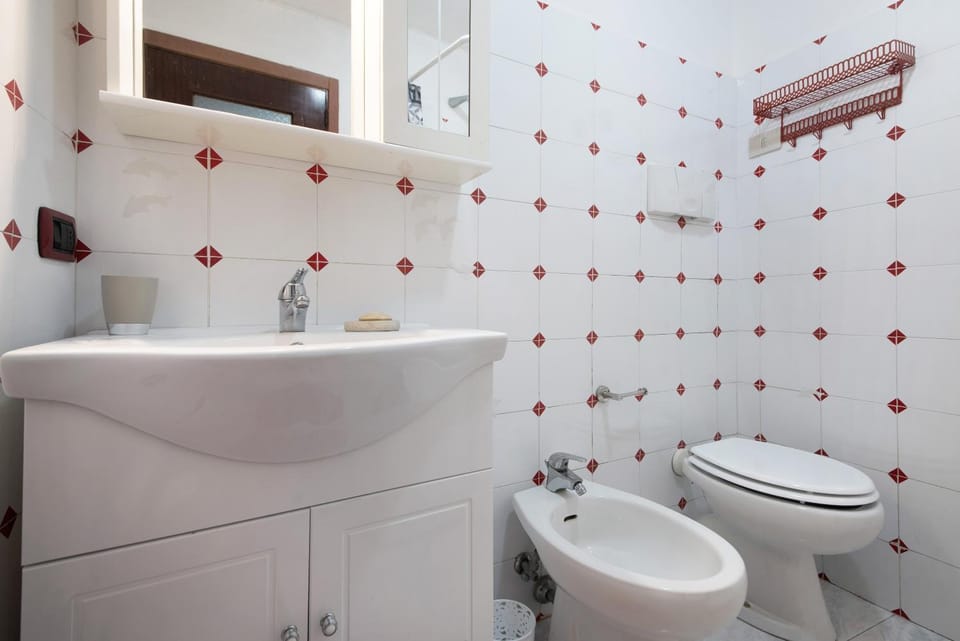 Bathroom, Living room