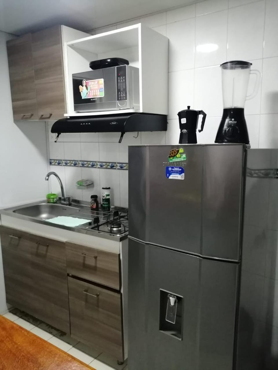 Kitchen or kitchenette
