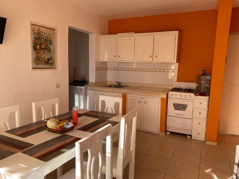 Sunny Apartment Apartment in Los Melones