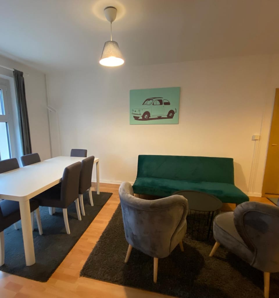 Osthafen III Apartment in Berlin
