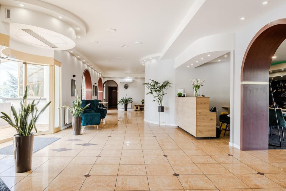 Lobby or reception, Lobby or reception