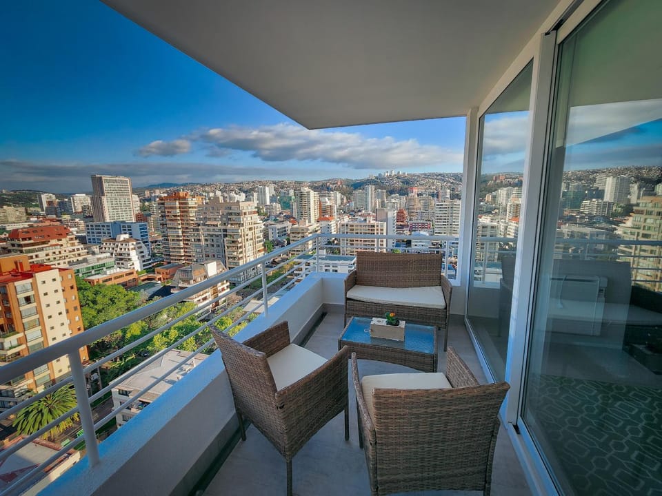 Property building, Off site, Balcony/Terrace