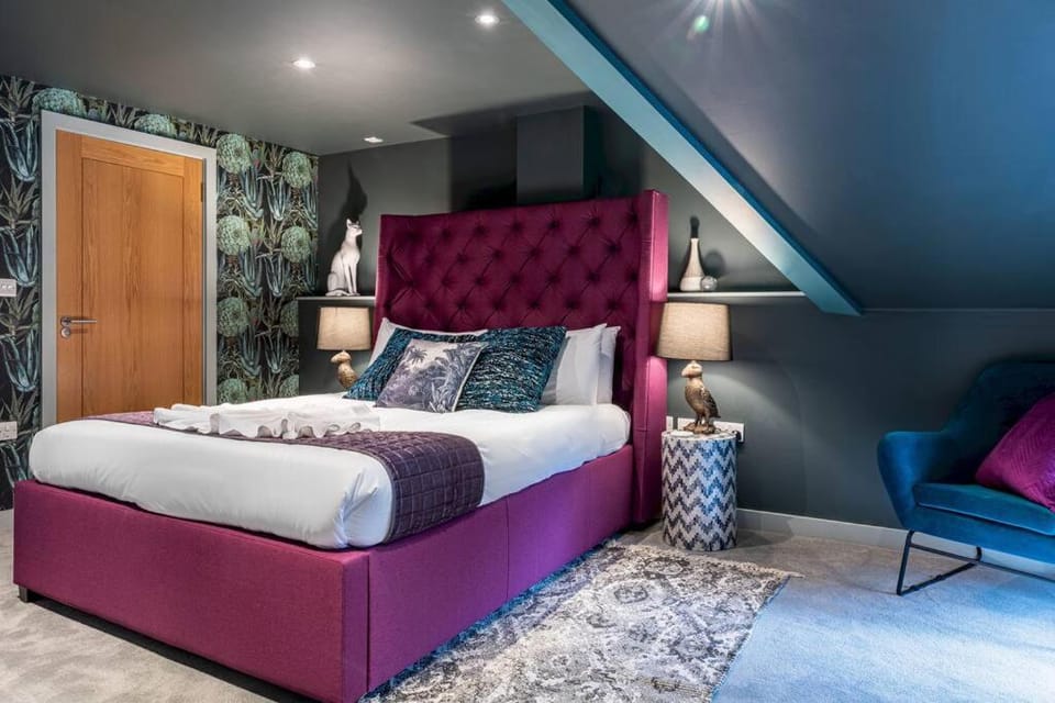 The Chapel Loft - with parking Apartment in Bath