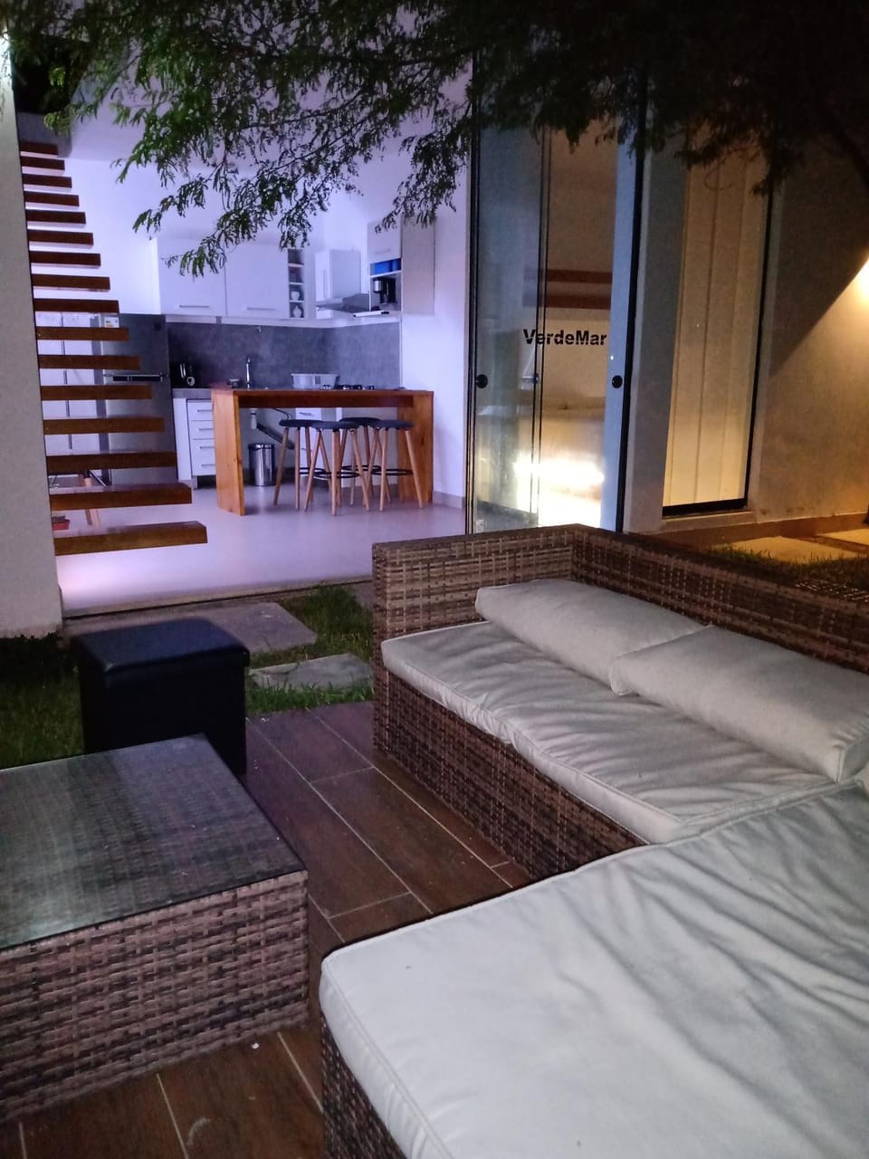 Patio, Living room