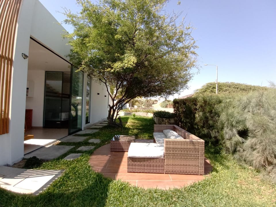 Patio, Balcony/Terrace
