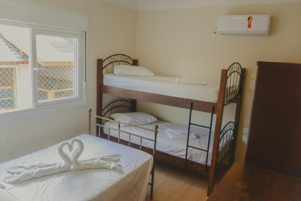 bunk bed