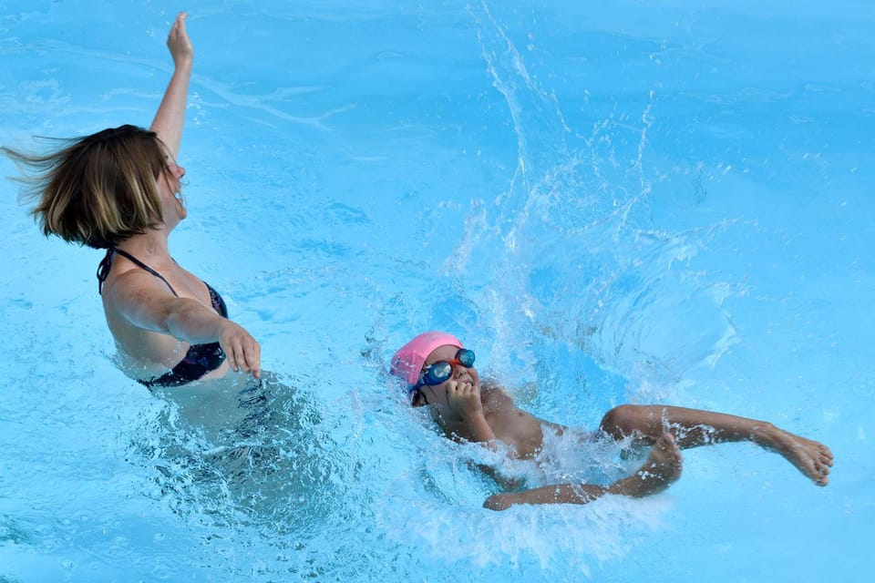Pool view, Swimming pool