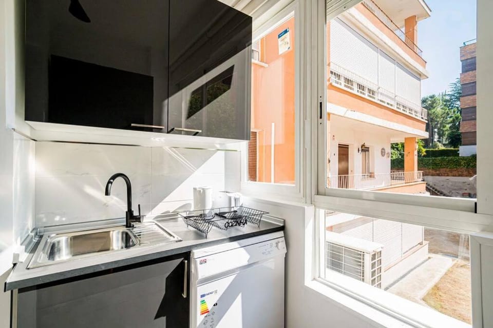 Acogedor apartamento. Arturo Soria-MD Anderson 1E Apartment in Madrid
