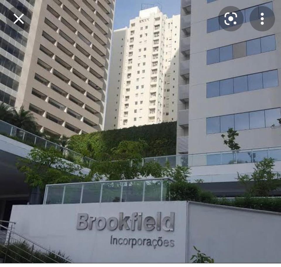 Property building, Street view