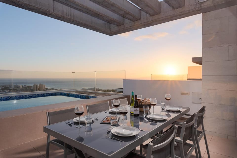 Dining area, Sunrise, Sunset