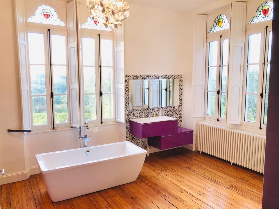 Bathroom, Bath