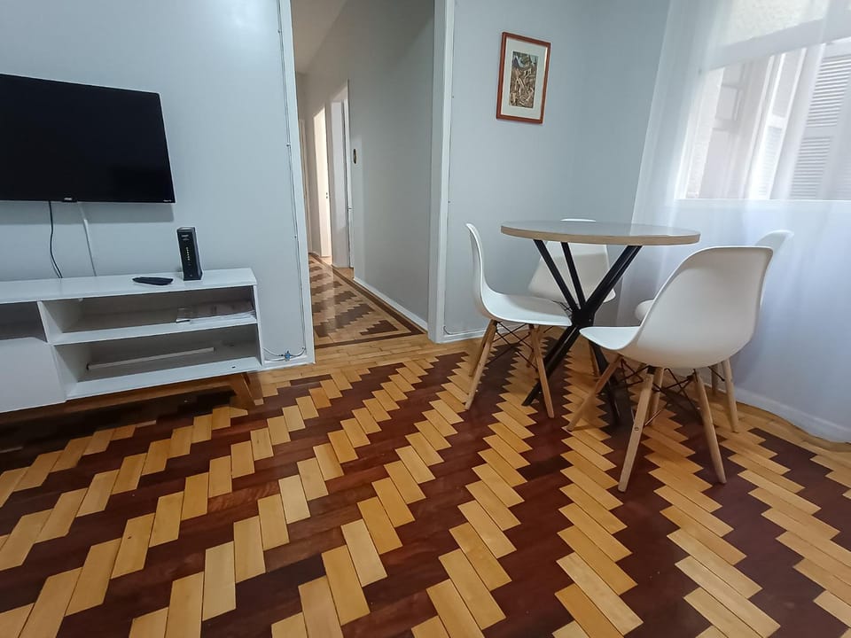 TV and multimedia, Living room, Dining area