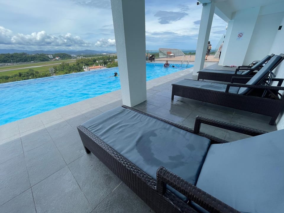 Swimming pool, Swimming pool
