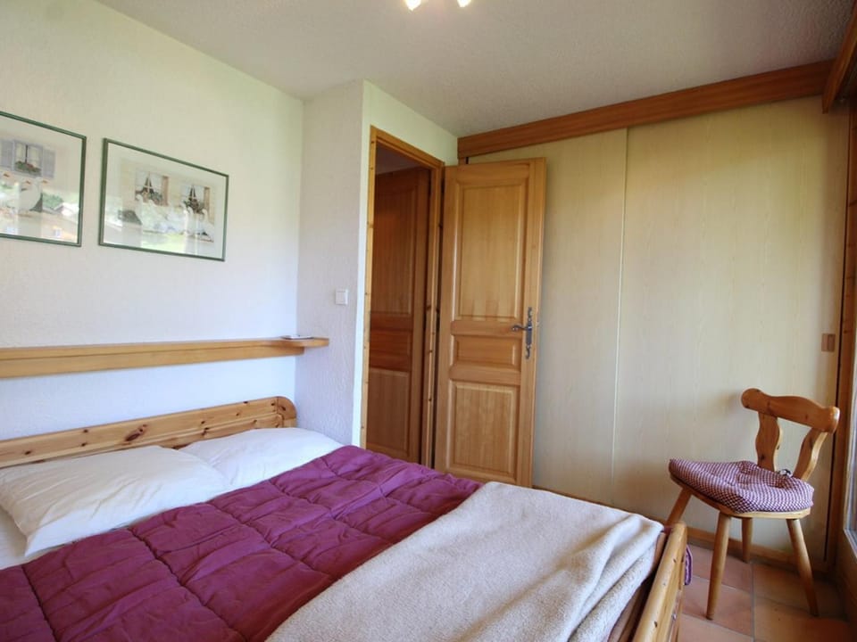 Duplex lumineux 3 pièces, 7 pers, 3 balcons, proche pistes et commerces, parking, ski bus - FR-1-572-72 Apartment in Arâches-la-Frasse