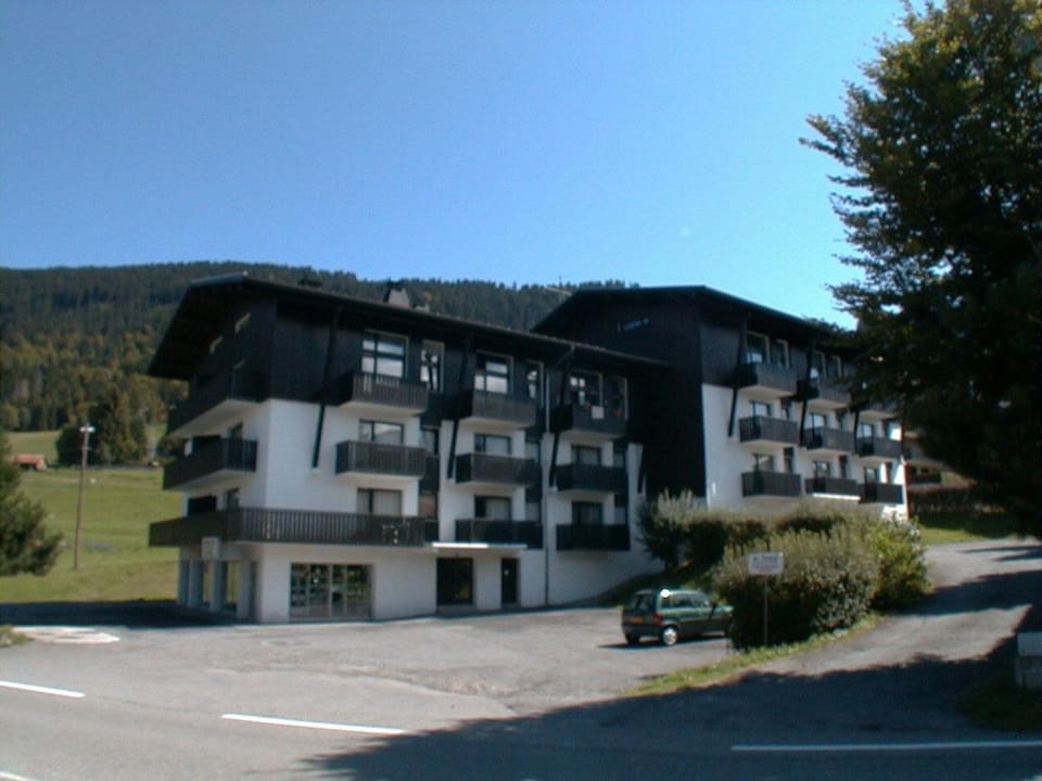 Duplex 6 pers sur pistes débutants avec parking - Les Carroz d'Arâches - FR-1-572-74 Apartment in Arâches-la-Frasse