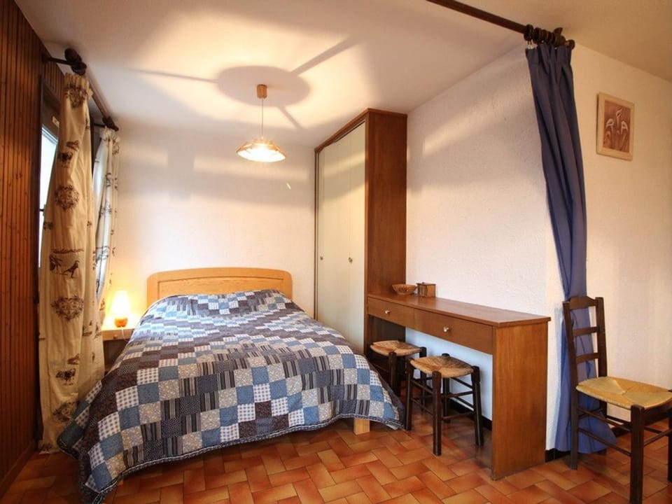 Studio spacieux 4 pers, lit double, pistes, parking - FR-1-572-146 Apartment in Arâches-la-Frasse