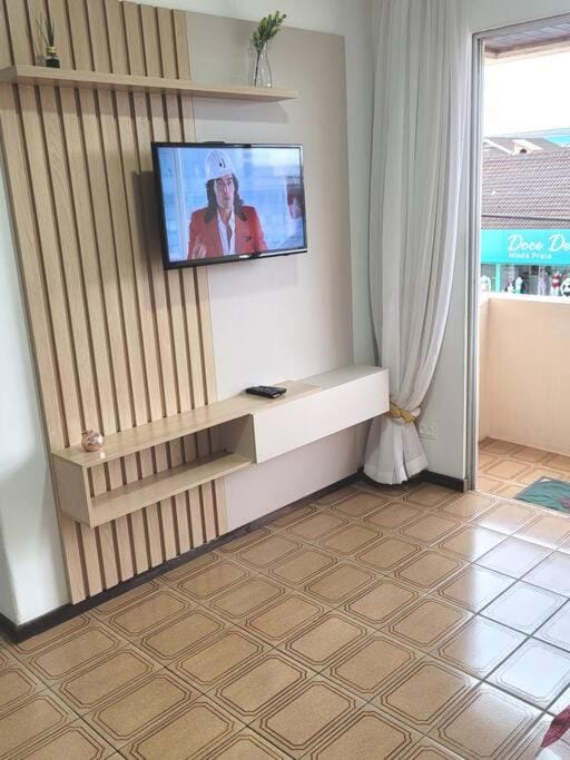 Communal lounge/ TV room, TV and multimedia, Living room, Seating area
