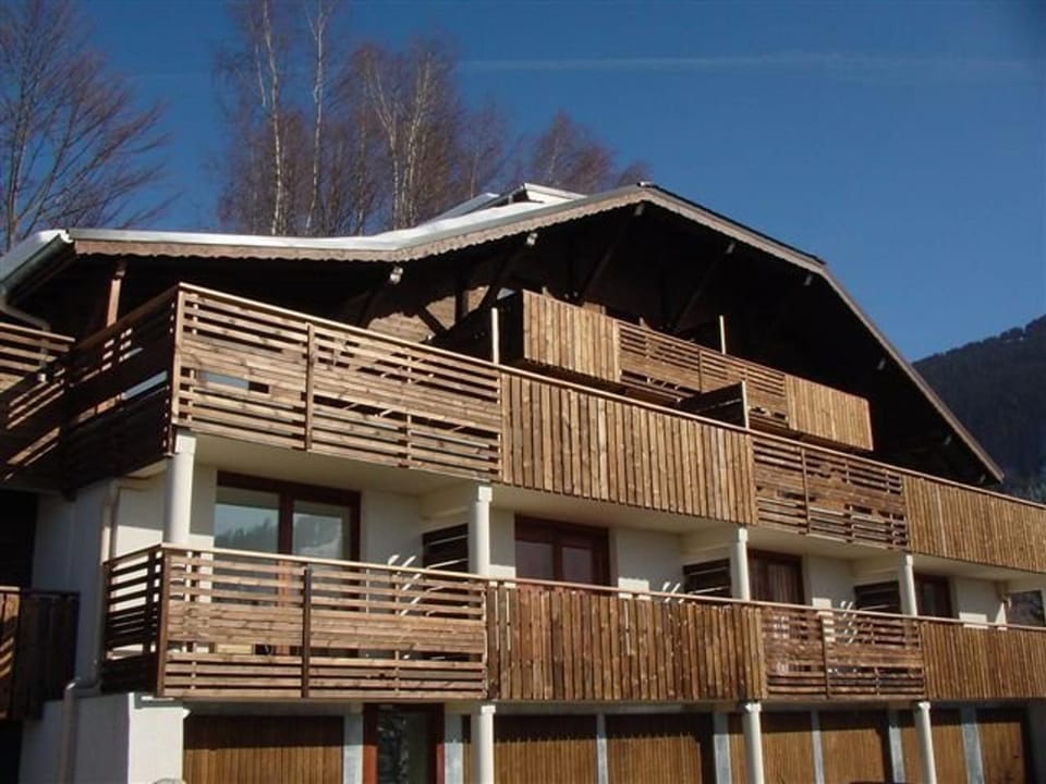 Appartement de 45m² avec balcon, 5 couchages, à 300m des pistes et commerces, bien équipé Apartment in Arâches-la-Frasse