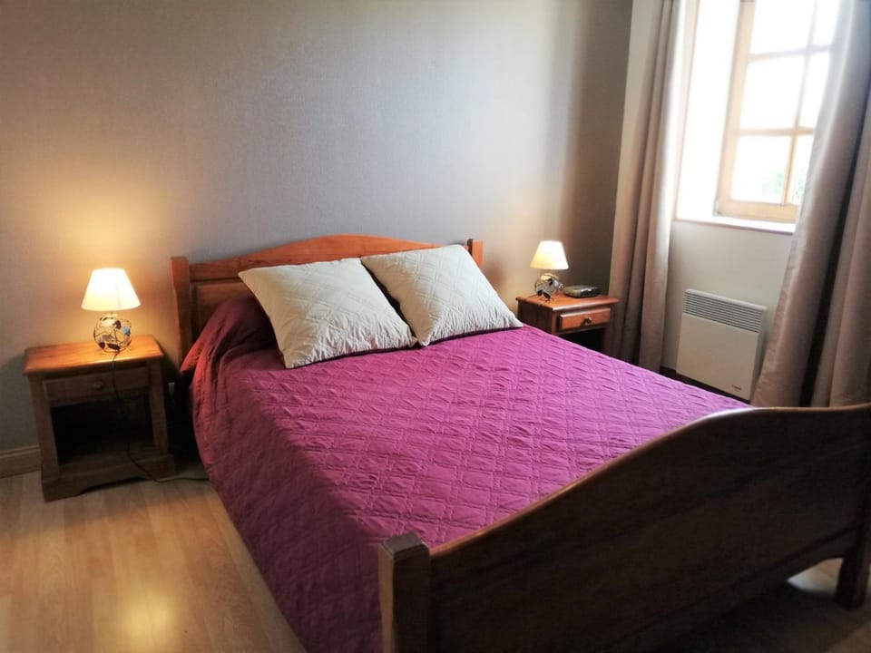 Gîte rénové au calme avec grand terrain, idéal télétravail, proche forêt et karting - FR-1-586-27 House in Centre-Val de Loire