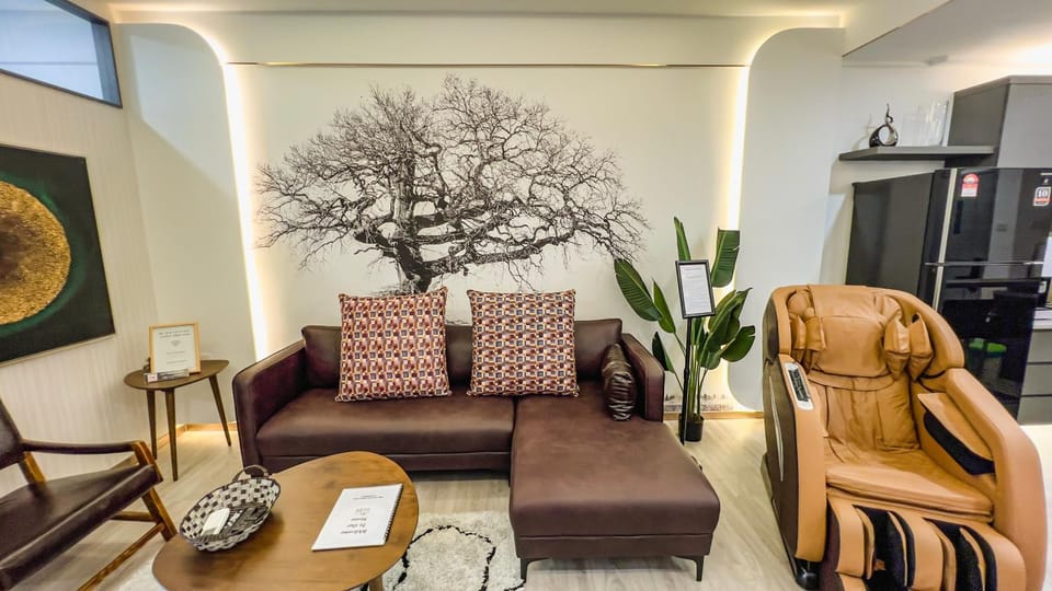 Cozy Comfy Designer Home Mount Austin JB 5 Pax Apartment in Johor Bahru